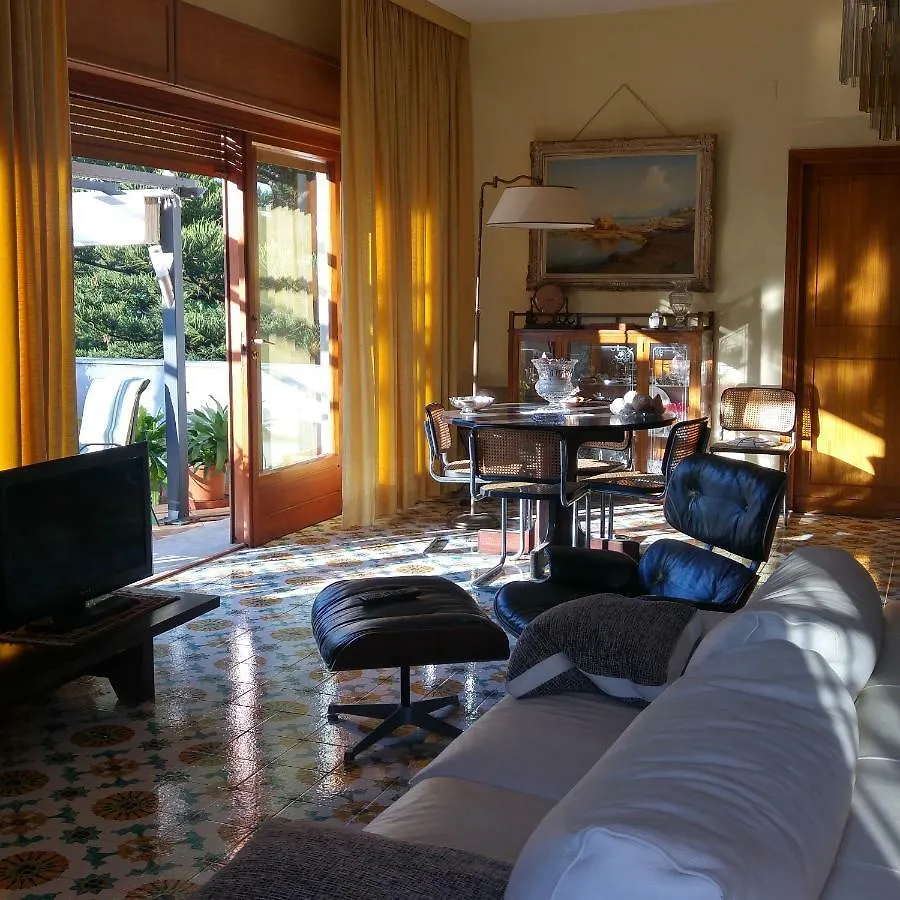 Casa Di Loretta Bed and Breakfast Palermo Italia